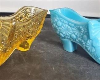 Lot of 2 Fenton Glass Shoes with Button and Daisy and Bows