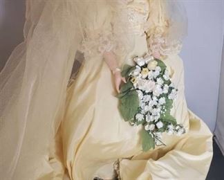 The Danbury Mint. Princess Diana Bride Doll