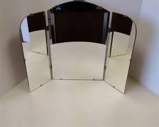 Vintage tri-fold mirror