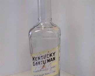Kentucky Gentleman Strait Bourbon Whiskey bottle