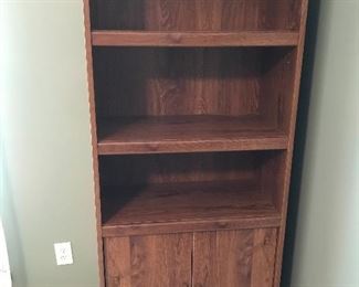 Wood Bookshelf w/Bottom Cabinet