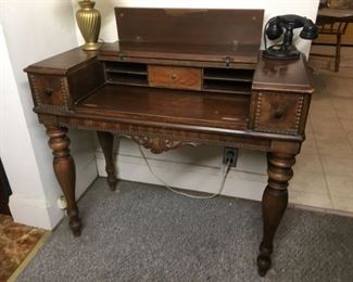 1935 Empire Flip Top Deskmin