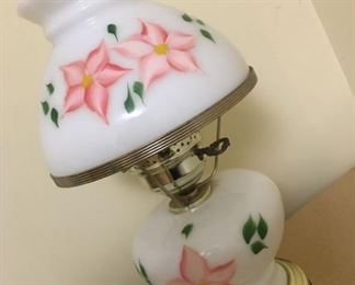 1935 Floral Table Lampmin