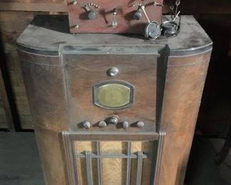 1935 RCA Radiomin