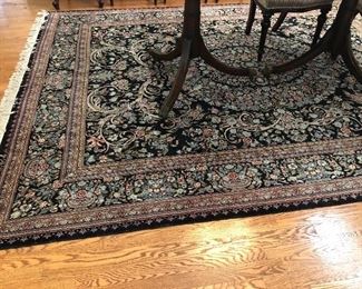 BUY IT NOW! $750 beautiful finely woven silk rug 7"10' x 10' floral with black background and center medallion