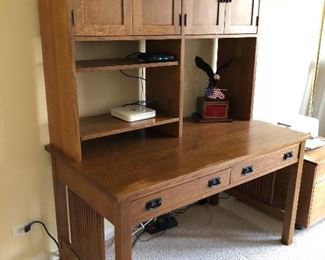 BUY IT NOW! $1500 authentic 2 pc Stickley spindle library desk w/ upper storage in quarter sawn white oak, contemporary 1990s Mission collection