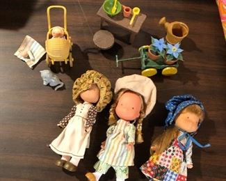 vintage Holly Hobby dolls & accessories