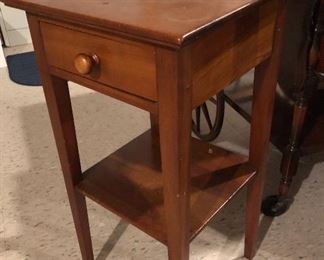BUY IT NOW! vintage Stickley cherry side table