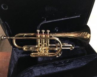 vintage Conn "the Director" trumpet brass with hard case & 1 mouthpiece