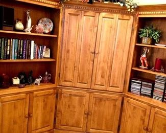 A GREAT 3 Piece Wall Unit...