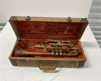 RARE FIND Getzen Tone Balances Bb Trumpet  Case