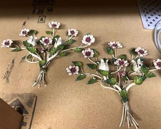 Vintage white iron flowers wall hanging
