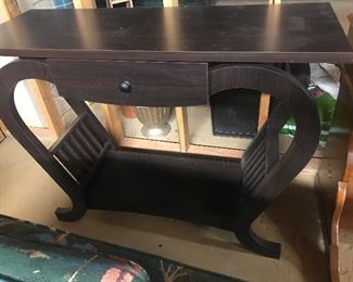 Curved leg side table