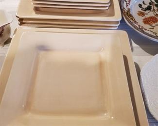 Pier One White dish set