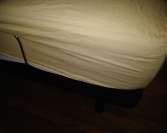 Adjustible mattress - almost new