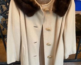 Vintage Women’s Coat 100% Cashmere - $55