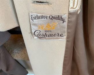 Vintage Women’s Coat 100% Cashmere - $55