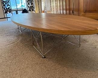 High-Quality Repro of the Mid-Century Modern Eames Wire Base Elliptical (Surfboard) Table - There is a chip to the veneer on one end. - $425