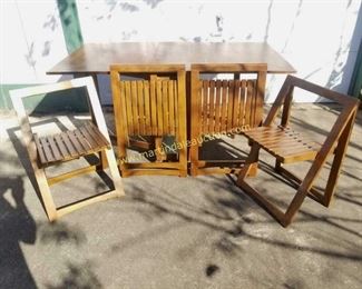 vintage folding table & chairs