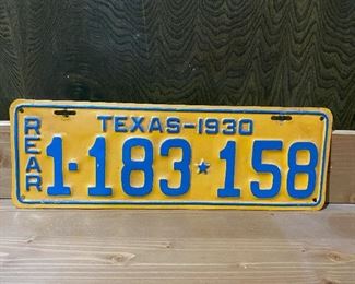 Antique Texas 1930 Rear License Plate