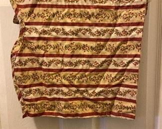 $10 valance
