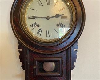 $100
~~~ TO PURCHASE OR INQUIRE ABOUT THIS ITEM - SEND A TEXT TO 251.525.0966.