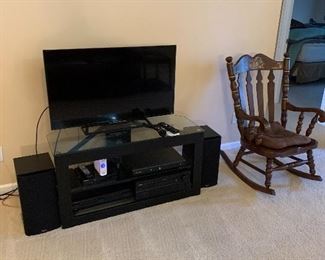 40 in tv, home theater system