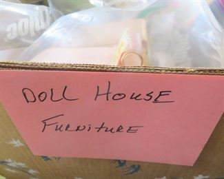 4 LARGE BOXES OF VINTAGE DOLL HOUSE FURNITURE, IDEAL, PRINCESS PATTIE, RENWAL,