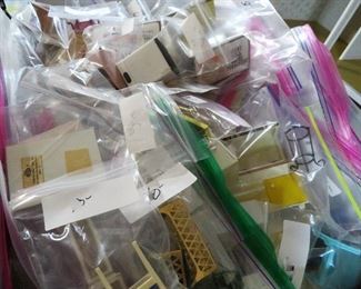 4 LARGE BOXES OF VINTAGE DOLL HOUSE FURNITURE, IDEAL, PRINCESS PATTIE, RENWAL,
