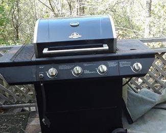 Outdoor grill