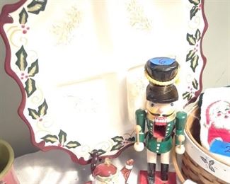 Christmas serving plate, nutcrackers, baskets