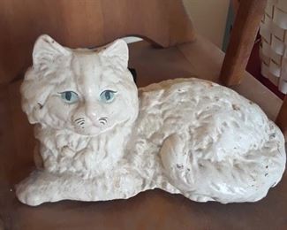Cast iron cat