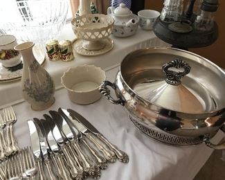 Sterling and English plate chafing 
