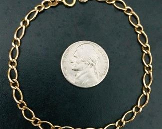 14k yellow gold link bracelet measuring 7 1/2" long, and weighing 2.7g.  Marked 14k and Italy.  $240