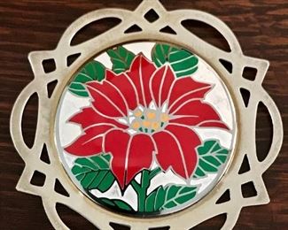 Large vintage LUNT sterling silver 1987 Christmas pendant or ornament, measuring 2 1/2" across and weighing 14.8g.  $50