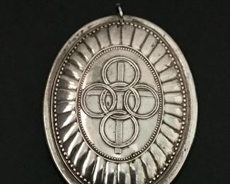 REVERSE of previous picture.