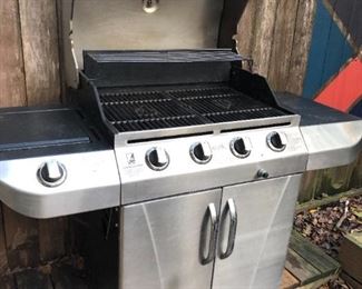 Char-Broil Commercial Series stainless steel 4-burner gas grill