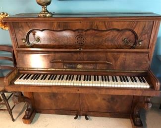 beautiful early 20th century&nbsp;Hoelling & Spangenberg rosewood upright piano