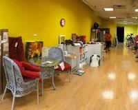 Full Pan of Sale Space...