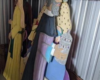 SOLD !!Available for pre-sale. 2 dimensional nativity figures