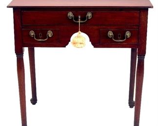 American 18th C. Mahogany Dressing Table