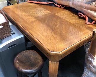 Dining room table