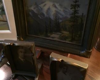 Small 1900s painting of Mount Rainier in orig. frame-