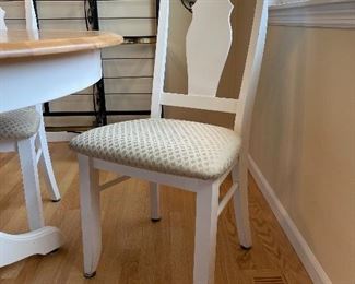 24. Kitchenette table, possibly Ethan Allen with 4 chairs.  Very solid and classic as can be.  $195 for the set 