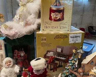 32. Table contents of Christmas items $95 all