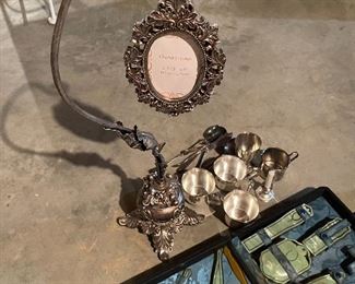 77. Silverplate, hanging / standing frame, and antique makeup set with lusterware $45
