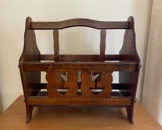 CLEARANCE  !  $4.00 NOW, WAS $16.00................Magazine Rack (P191)