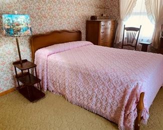 HALF OFF !  $150.00 NOW, WAS $300.00....................Bassett Furniture Full Size Bedroom Set, Full Bed, Tall Chest of Drawers and Dresser with Mirror (P322)