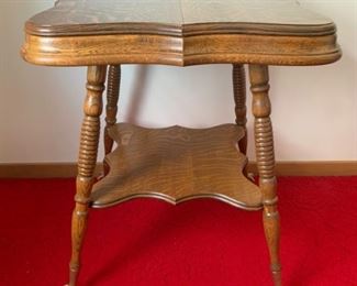 HALF OFF!!  $75.00 NOW, WAS NOW, WAS $150.00.................Antique Oak Glass Claw and Ball Footed Table (P538)