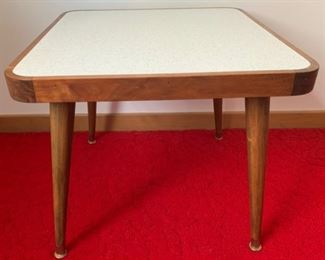 $40.00...............Small End Table Made by Odell Bue Lanesboro July 1960 (P543)